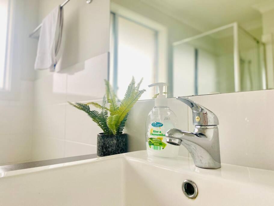 Kellyville 5Br Near Park And Shopping Mall Buitenkant foto