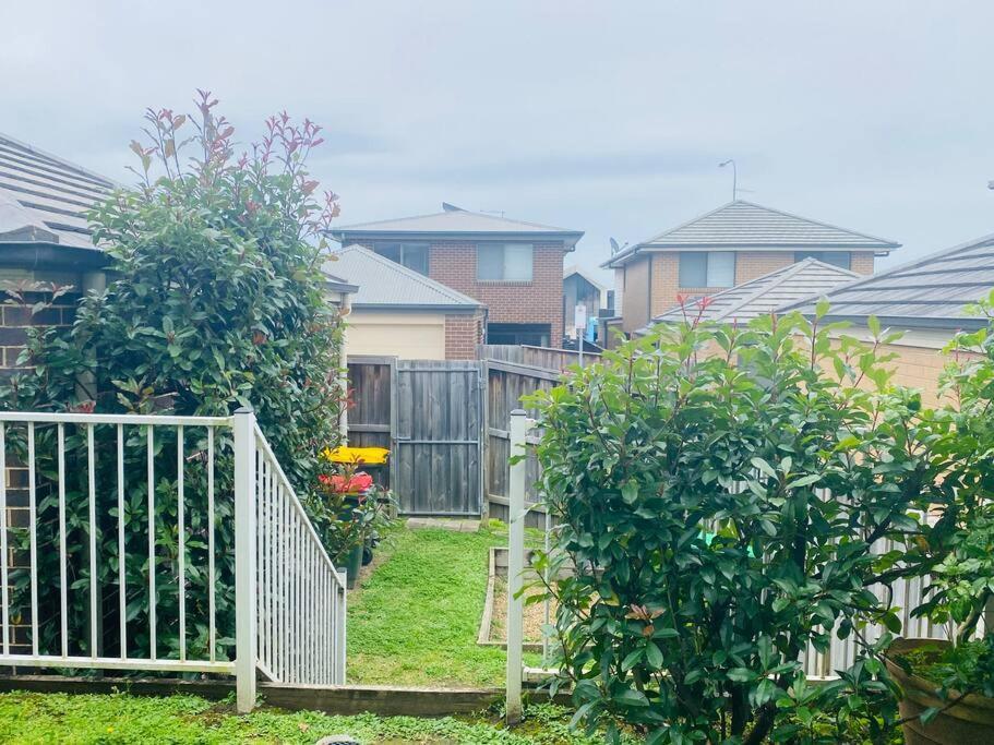 Kellyville 5Br Near Park And Shopping Mall Buitenkant foto