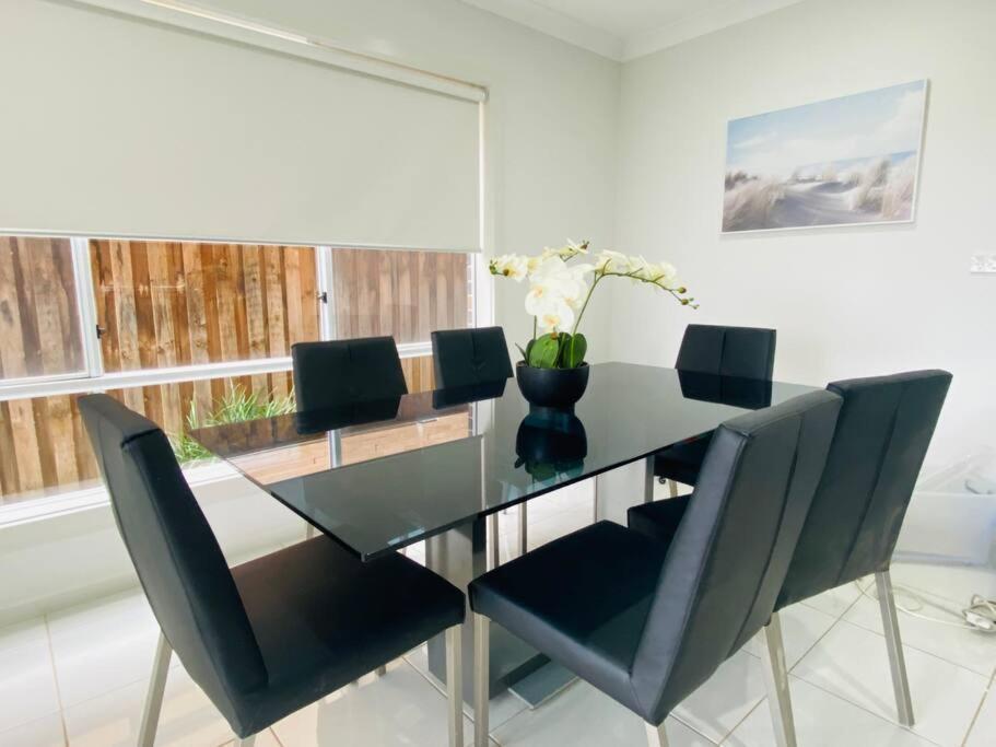 Kellyville 5Br Near Park And Shopping Mall Buitenkant foto