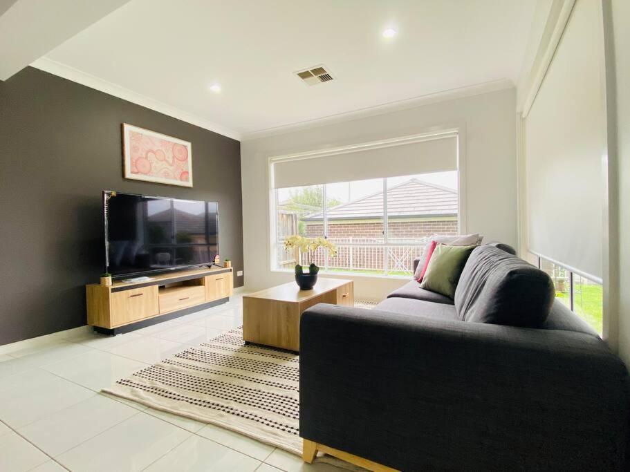 Kellyville 5Br Near Park And Shopping Mall Buitenkant foto